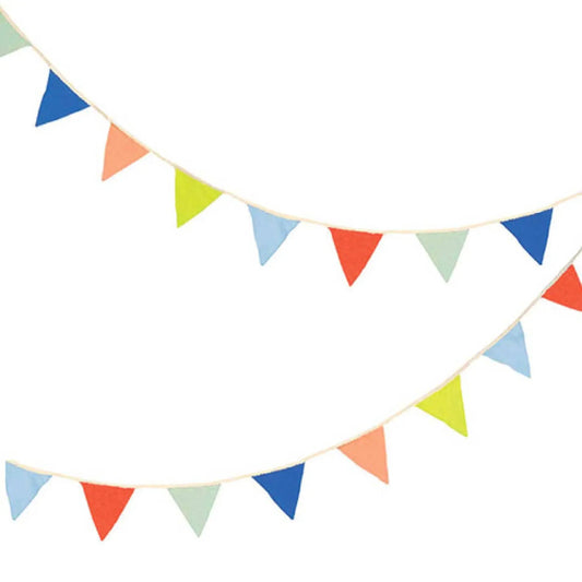 knit pennant garland