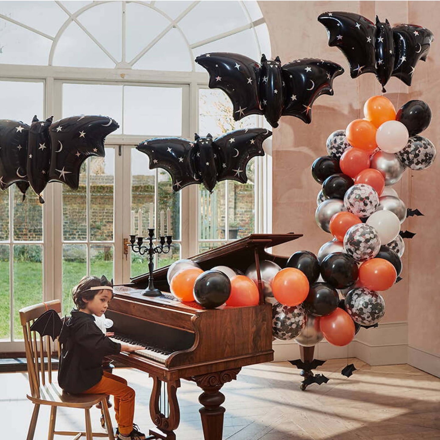 Halloween Party Decor