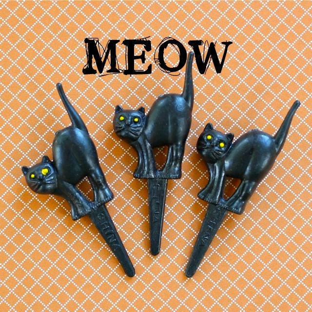Black Cat Cake Toppers (12)