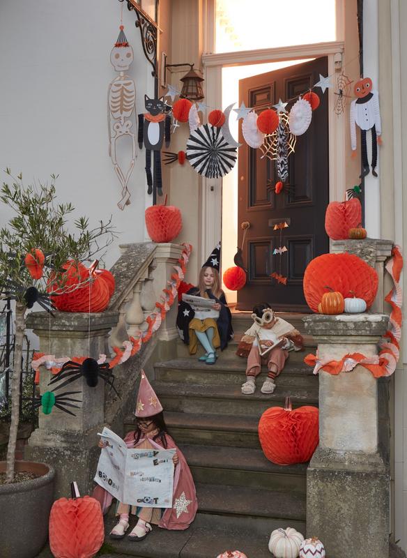 Halloween Honeycomb Pumpkins