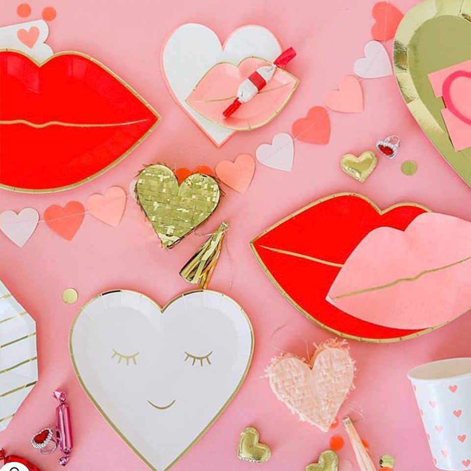 Blushing Heart Paper Plates